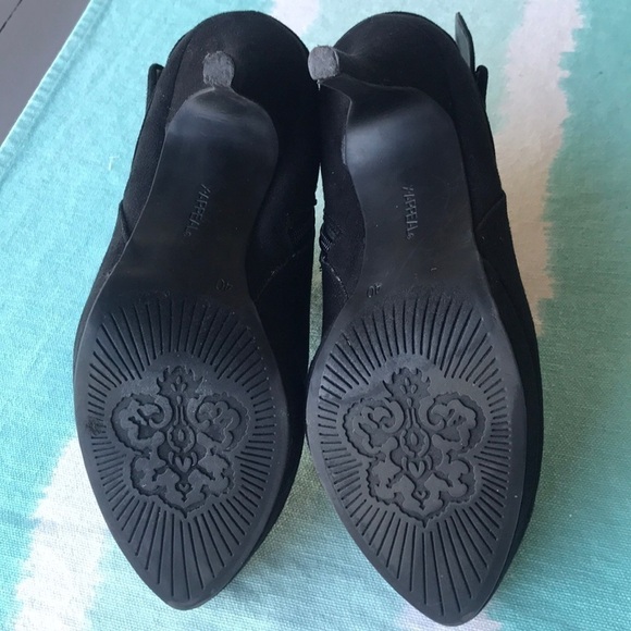 Xappeal Black‎ Suede Angel Ankle Bootie Boots - Picture 3 of 7